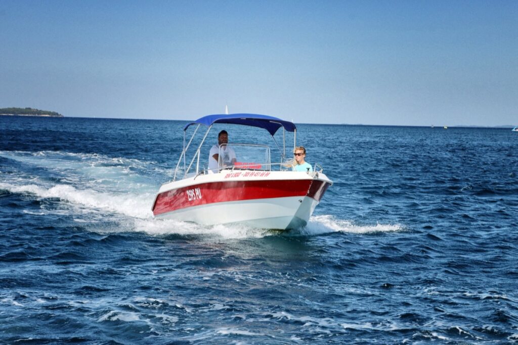 teo-boat-emy-03